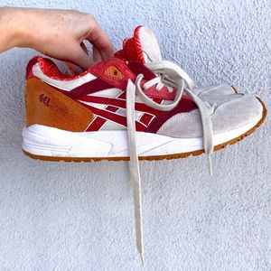 UO Asics Gel Saga Leather Running Shoes 8